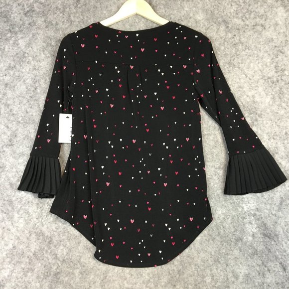 Elle Top XS Blouse Career Heart Print Crepe Black Accordion Pleat Sleeves Pink - Picture 12 of 13